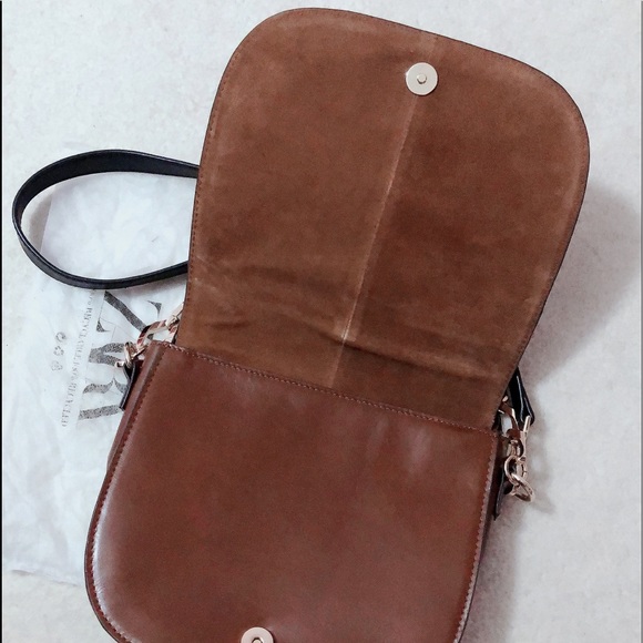 [ZARA] LEATHER CROSSBODY BAG WITH CHAIN - Picture 3 of 7
